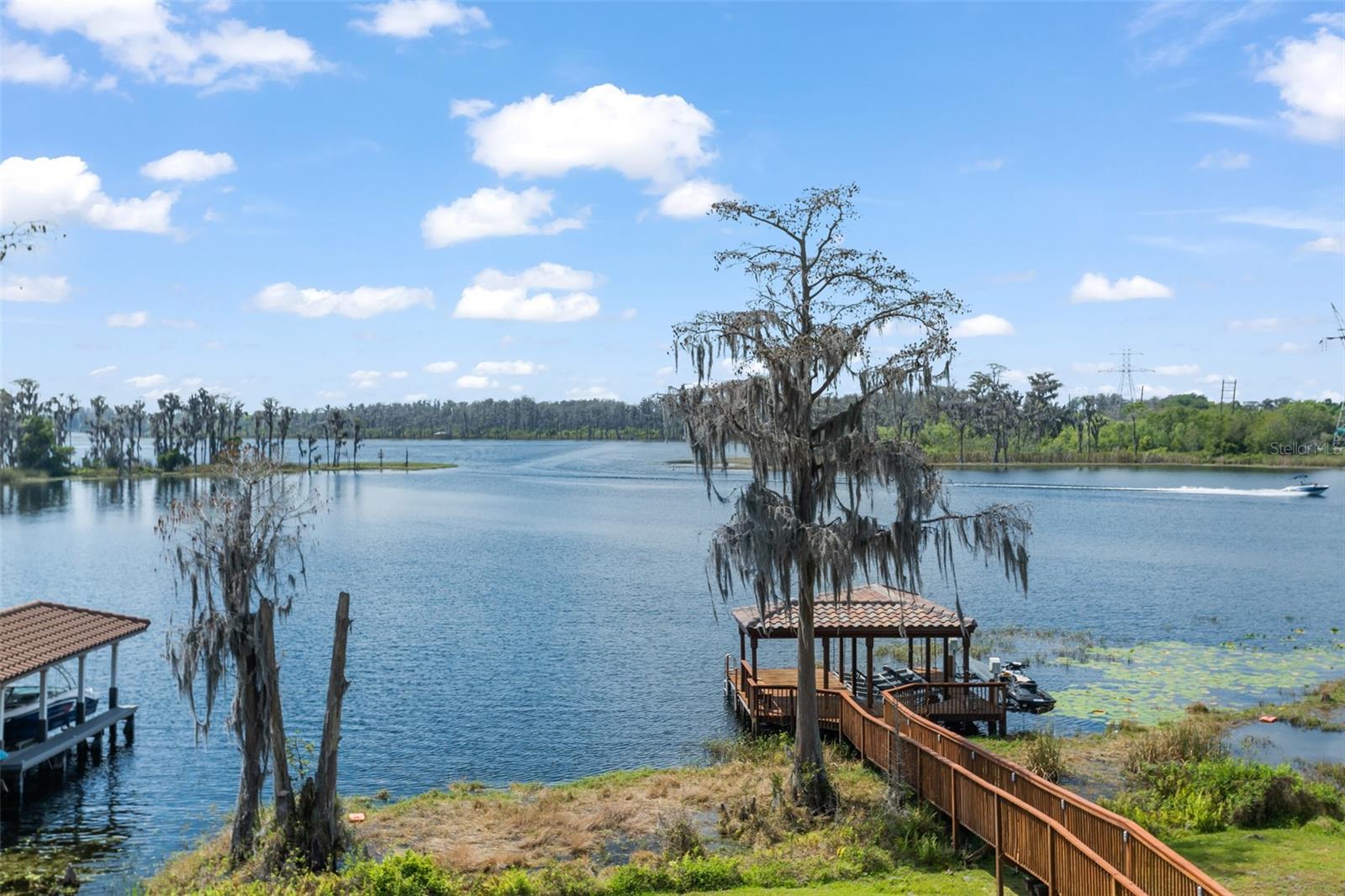 EMERSON POINTE - Residential