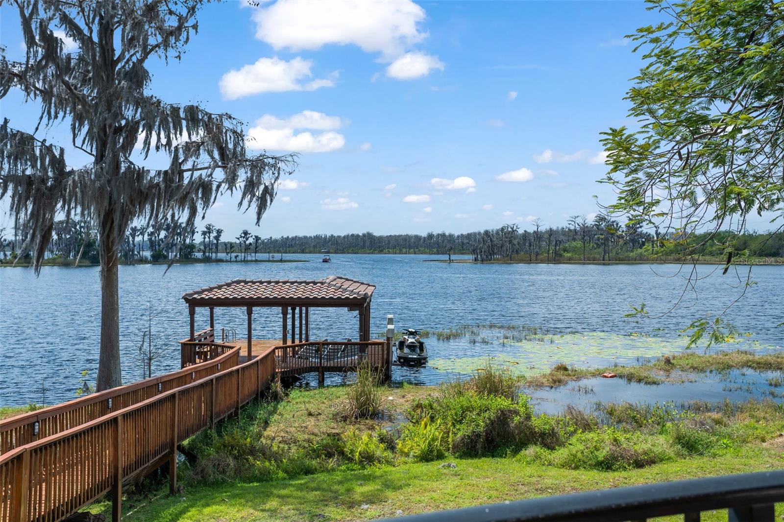 EMERSON POINTE - Residential