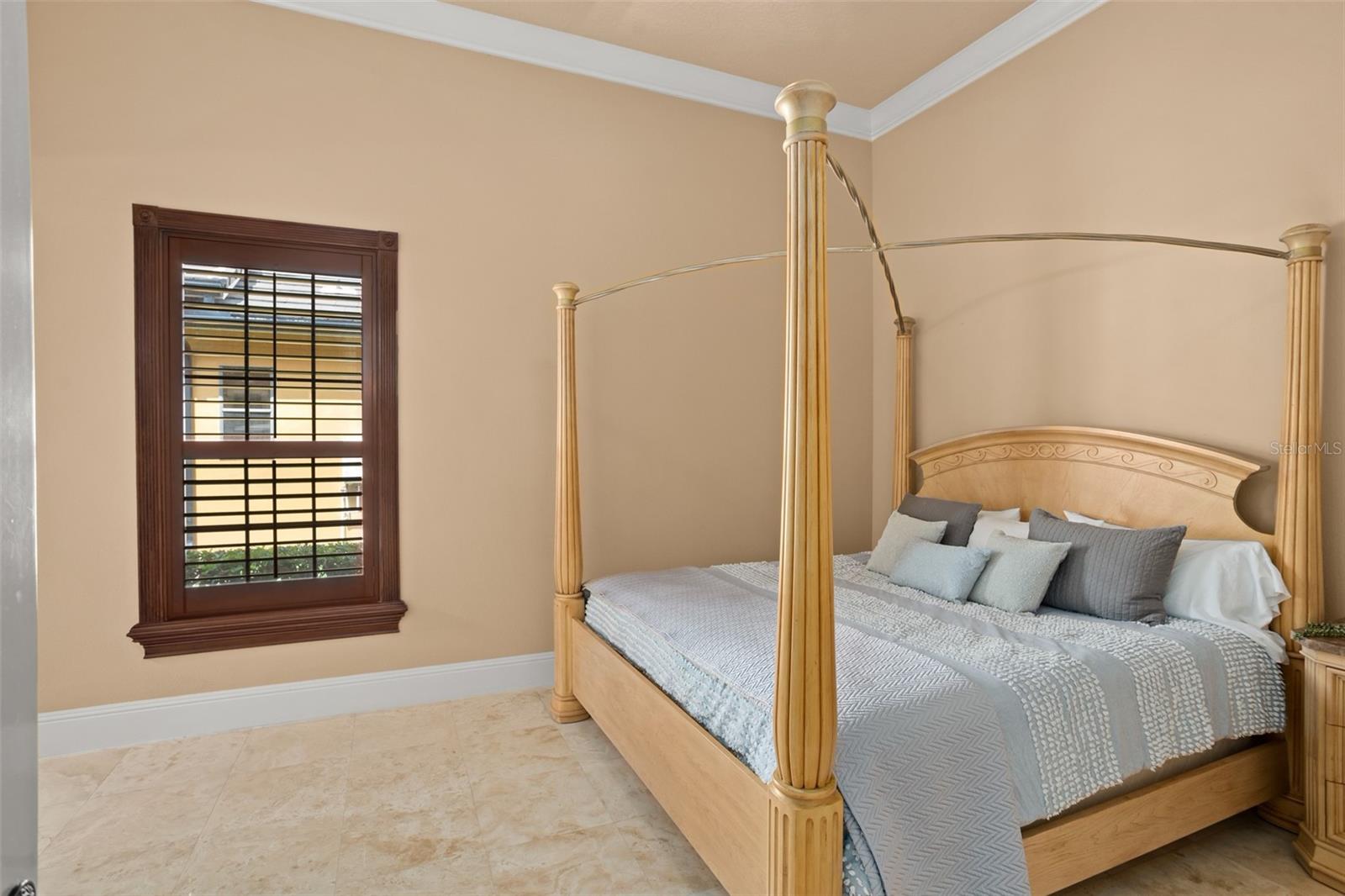 EMERSON POINTE - Residential