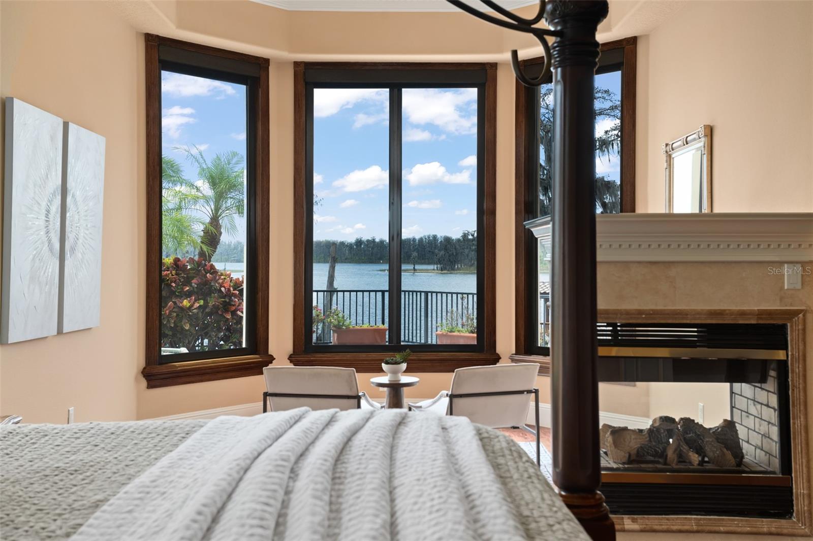 EMERSON POINTE - Residential
