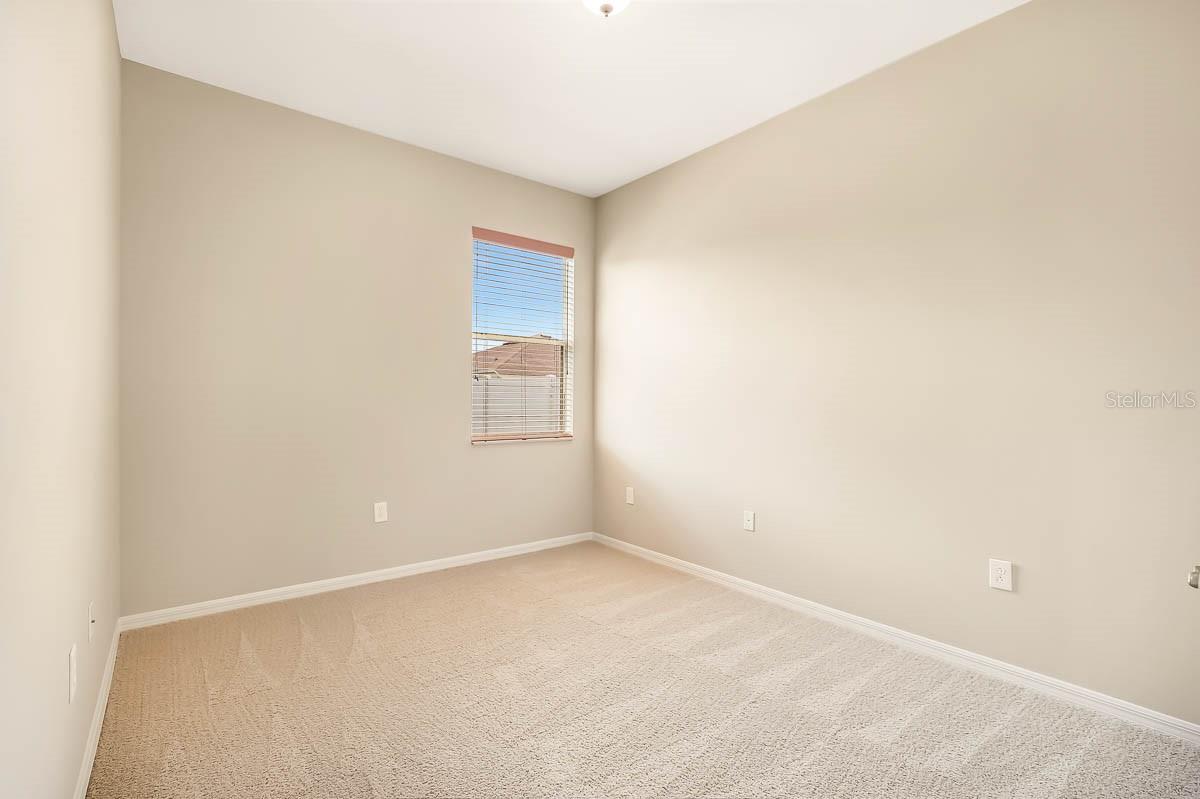 SOUTH FORK UNIT 6 - Residential Lease