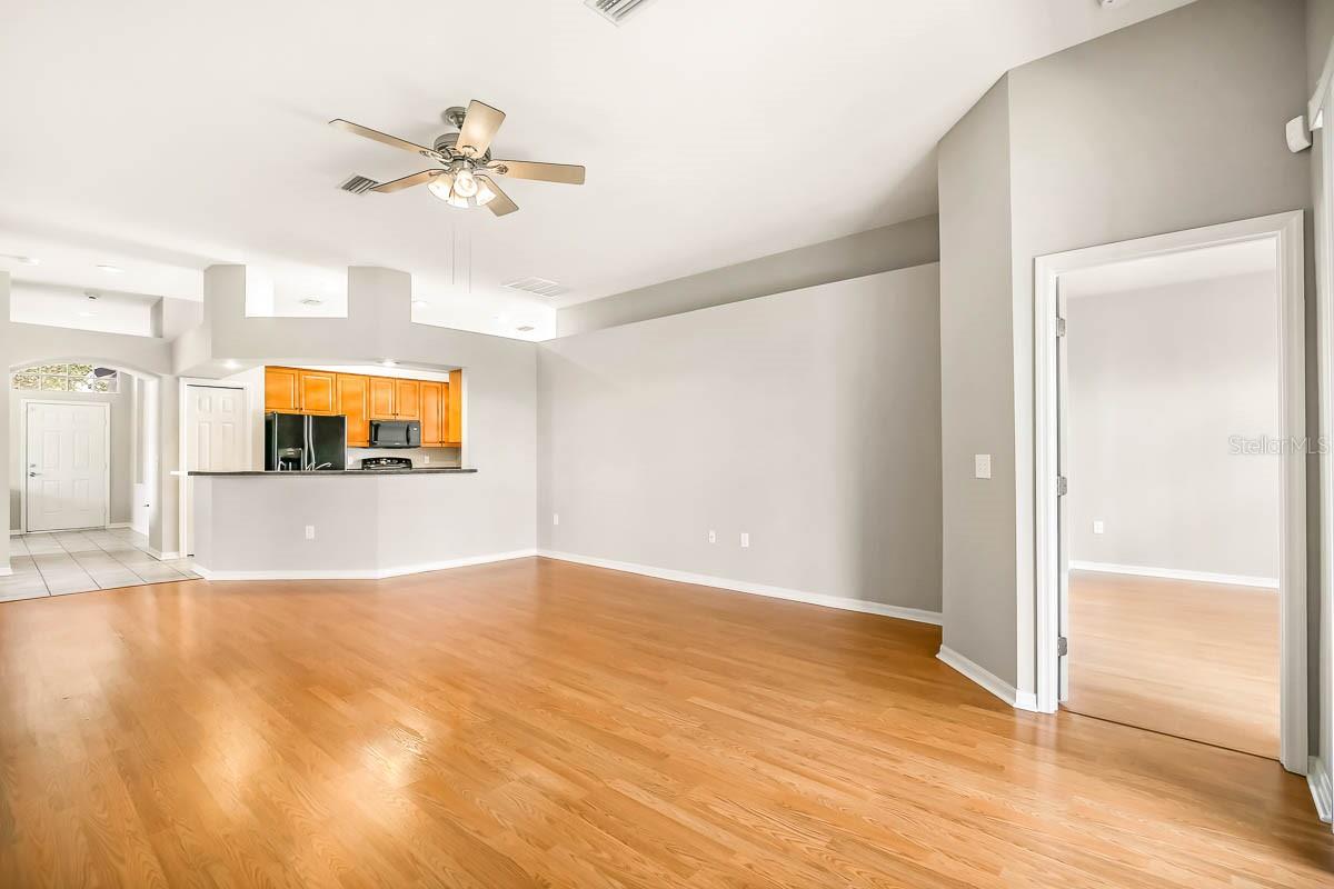 SOUTH FORK UNIT 6 - Residential Lease