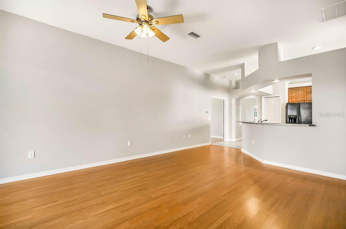 SOUTH FORK UNIT 6 - Residential Lease