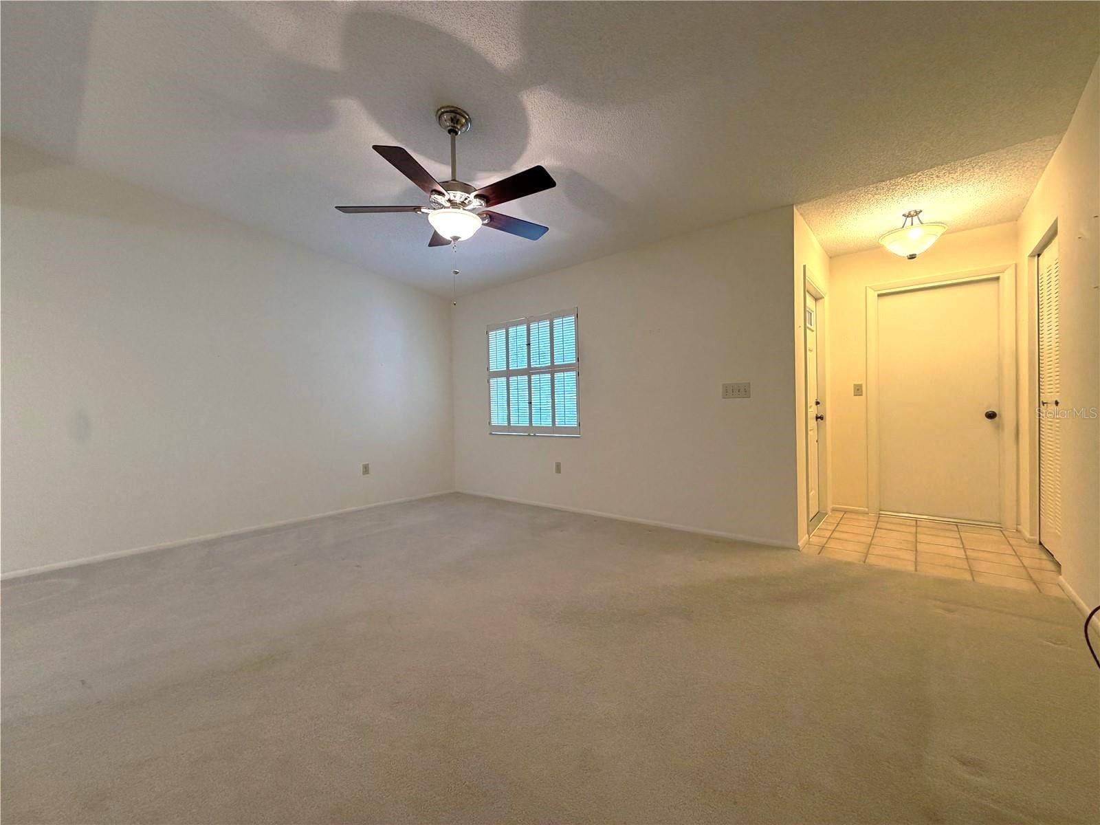 LAKE SARASOTA - Residential