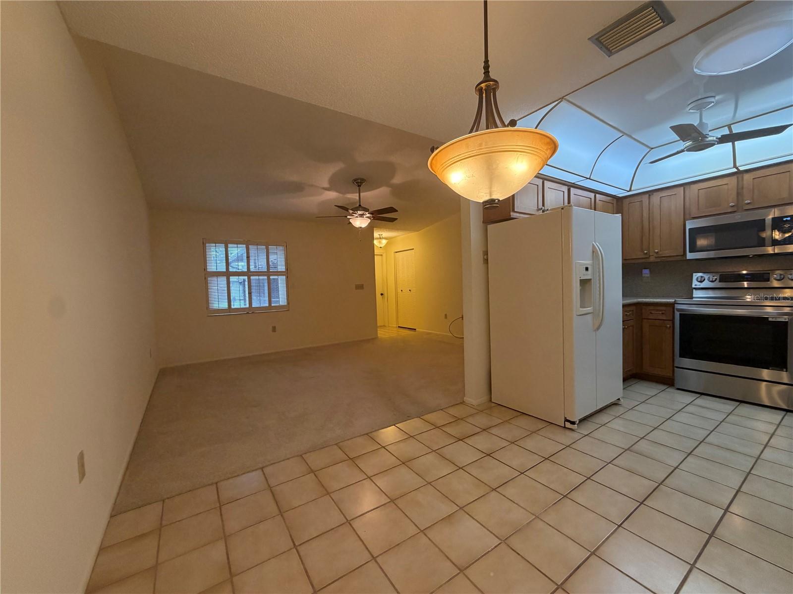 LAKE SARASOTA - Residential