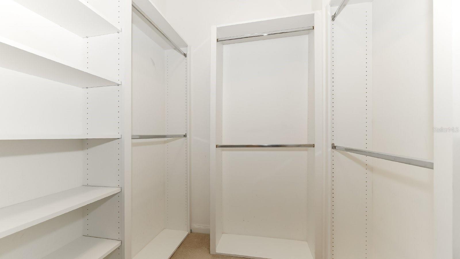 VILLAGEWALK - Residential Lease