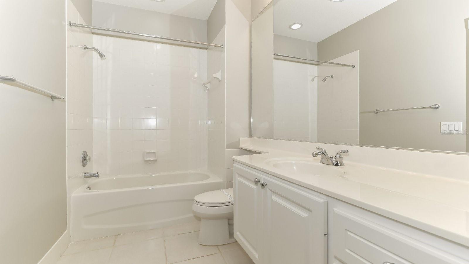 VILLAGEWALK - Residential Lease