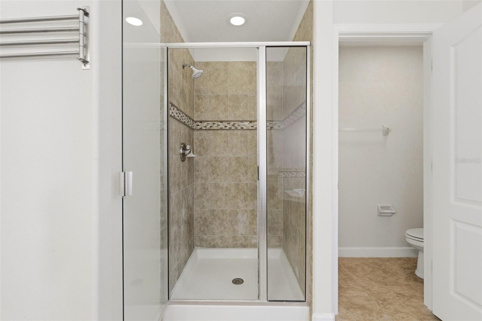 SIGNATURE LAKES PH 2 - Residential