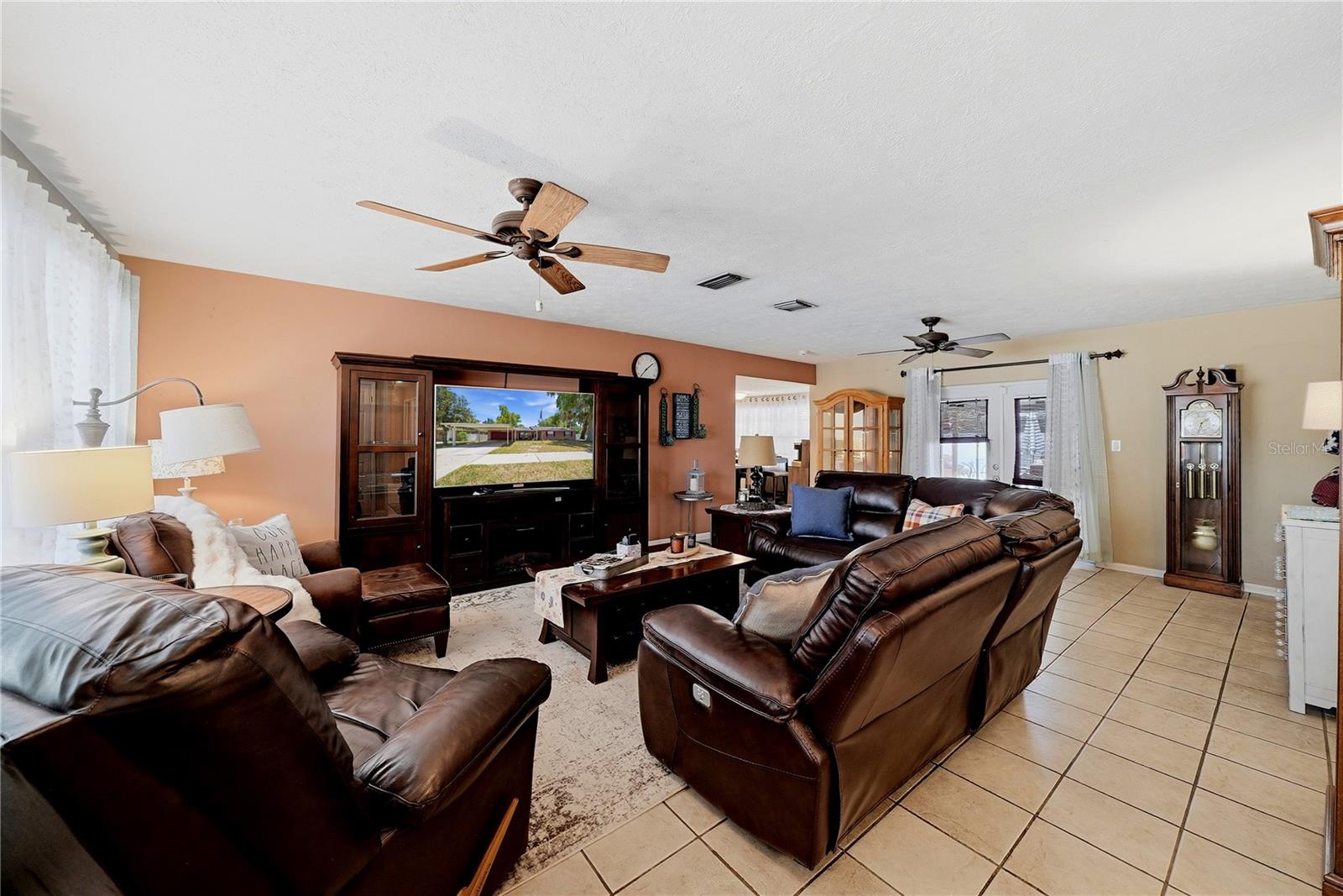BRANDON EAST SUB UNIT - Residential