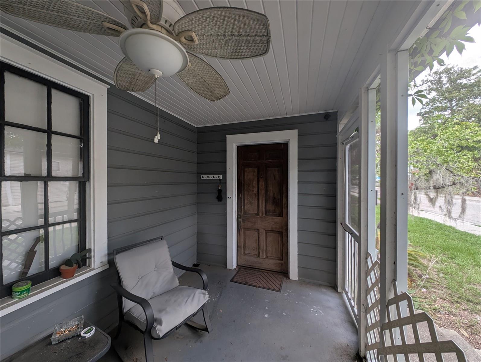 CARLISLE J A &CARLISLE ESTATE LANDS - Residential Lease