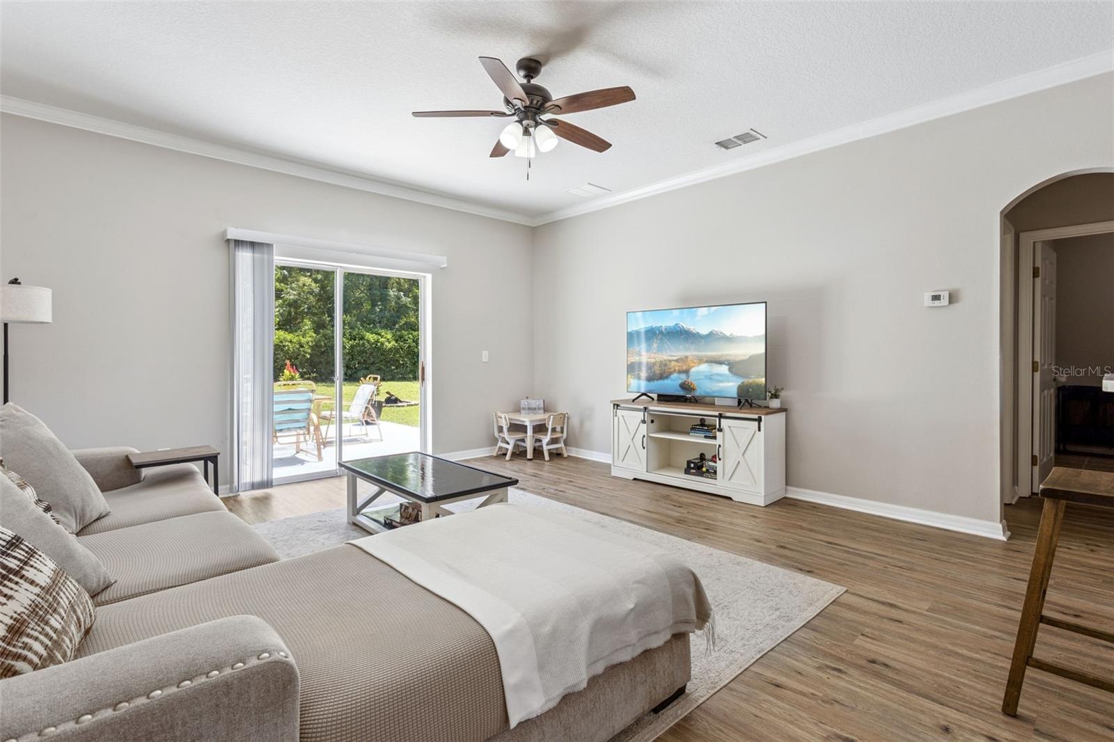 WINDSONG/LEESBURG - Residential