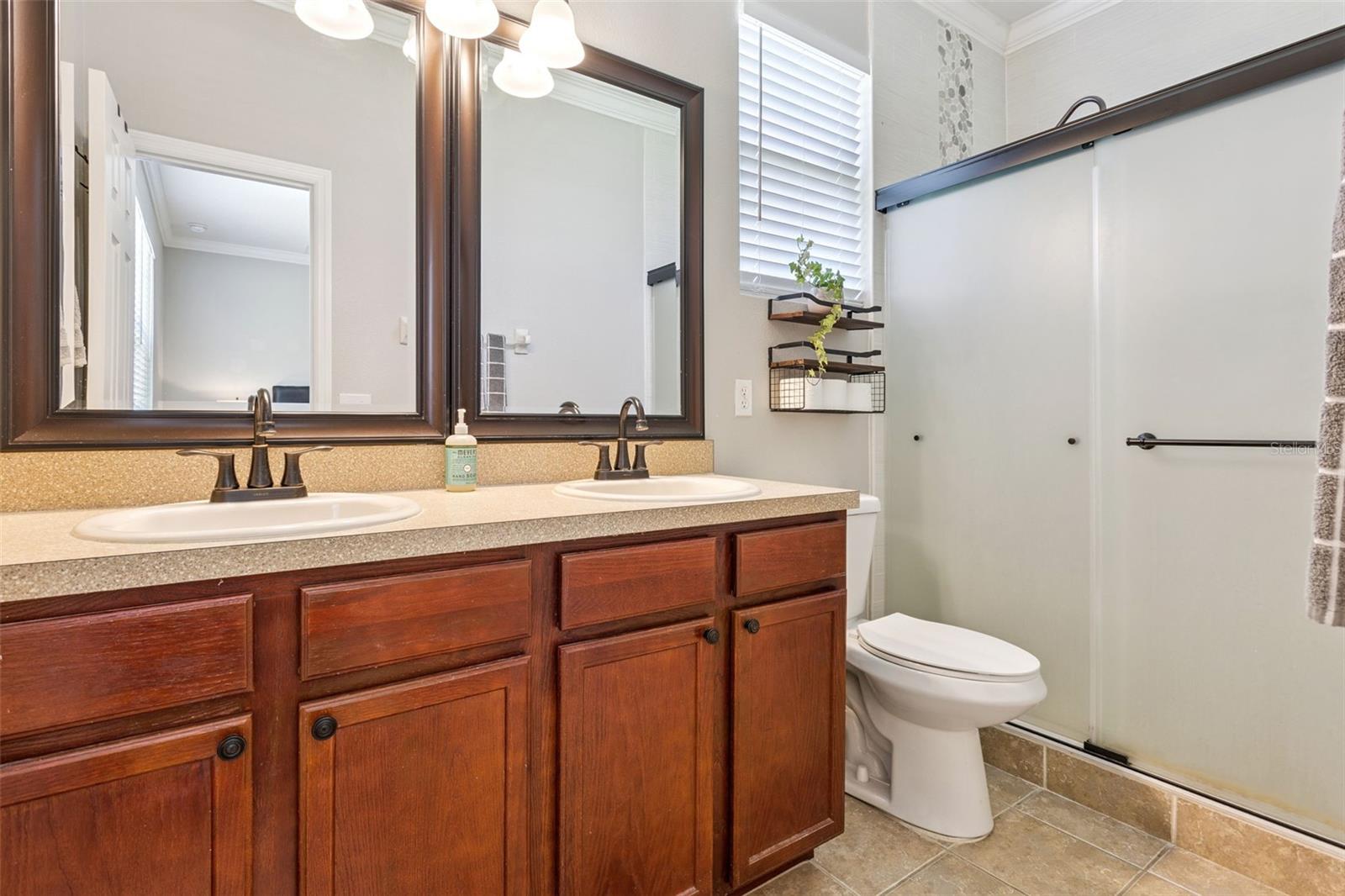 WINDSONG/LEESBURG - Residential