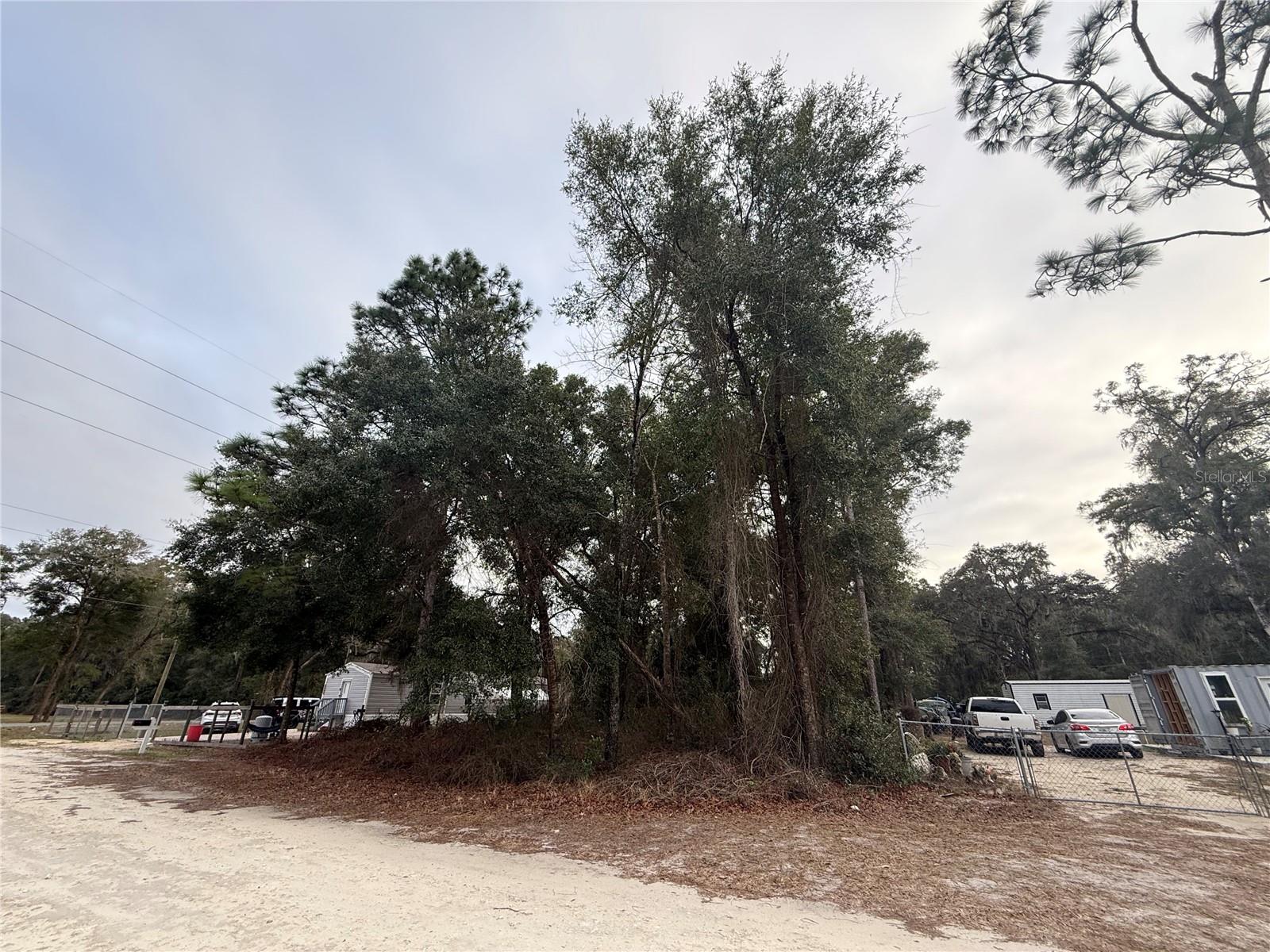 BELLEVIEW HEIGHTS ESTATE - Land