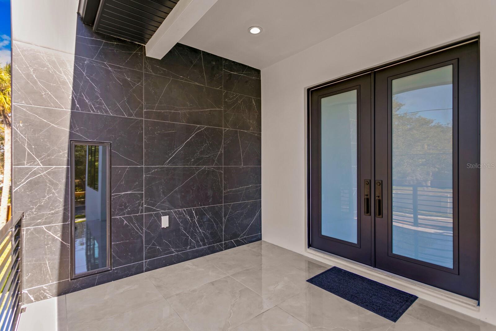 HENDERSON BEACH - Residential