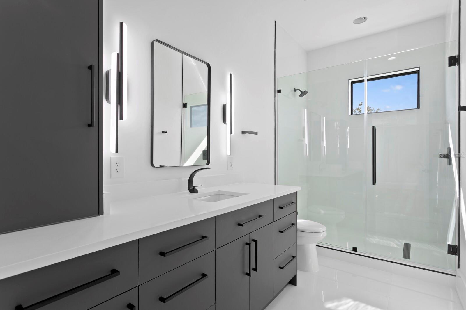 HENDERSON BEACH - Residential