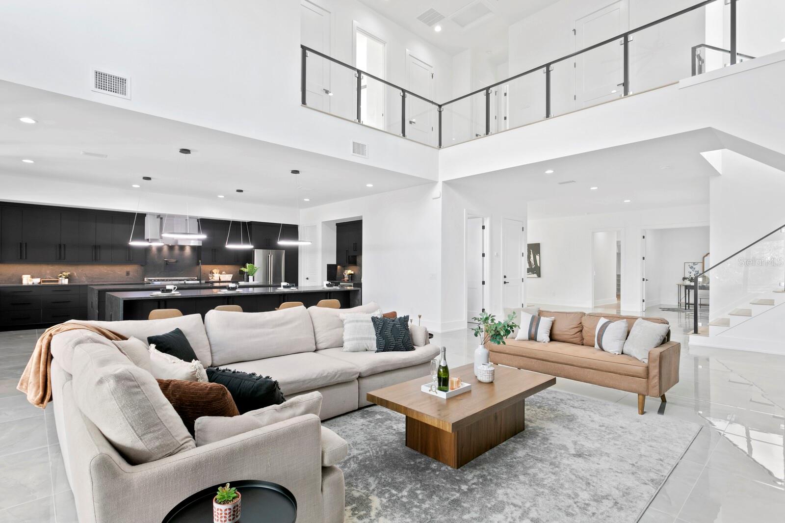 HENDERSON BEACH - Residential