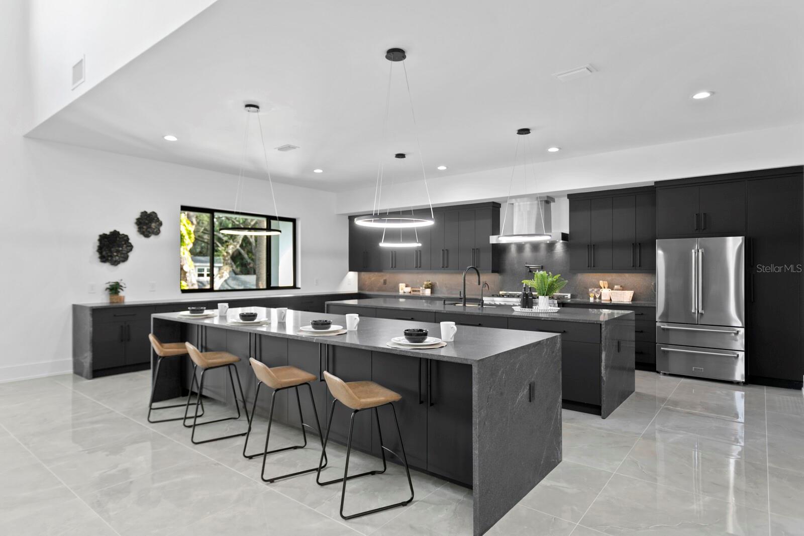 HENDERSON BEACH - Residential