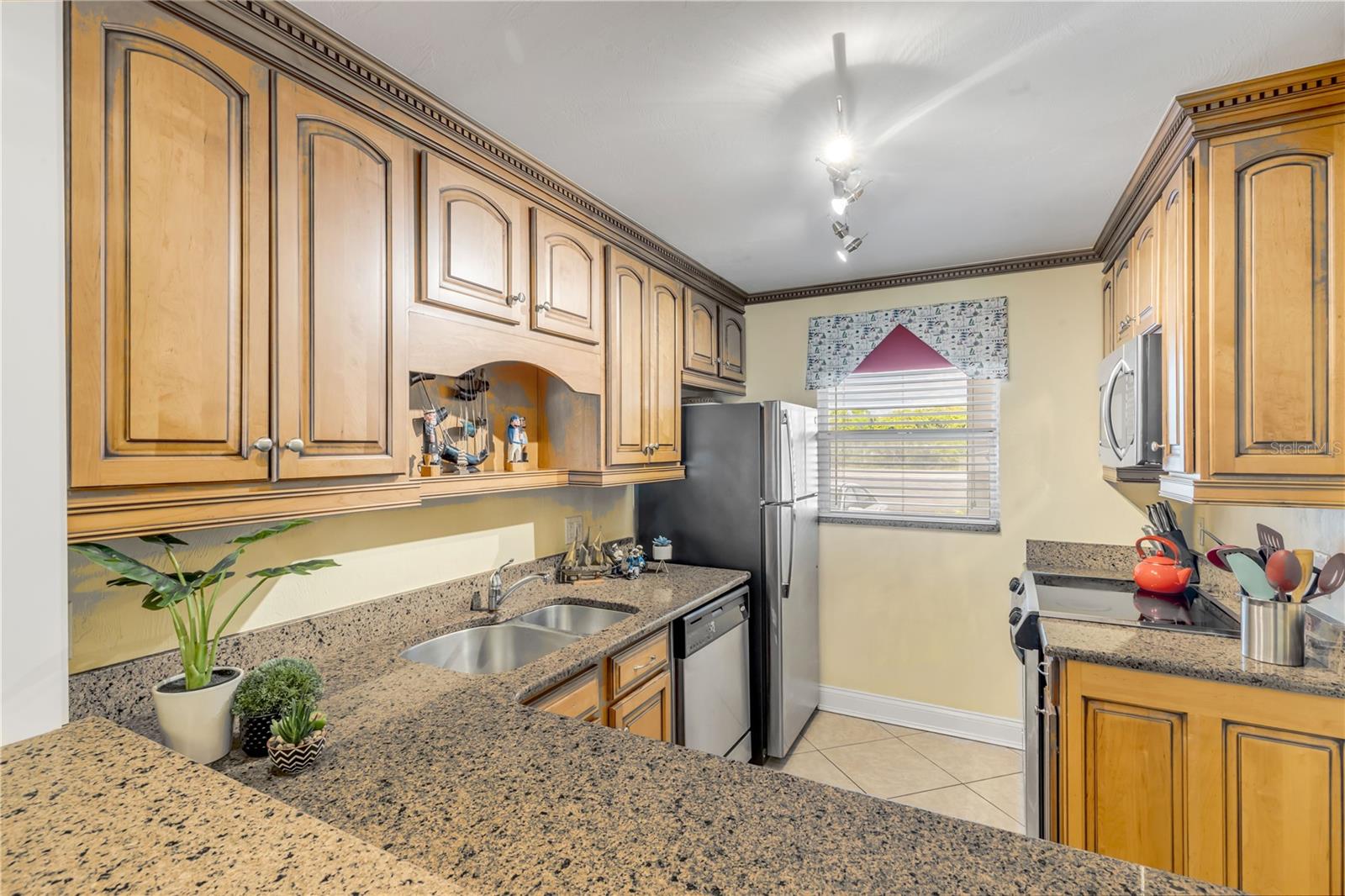 SEACOAST GARDENS CONDO - Residential