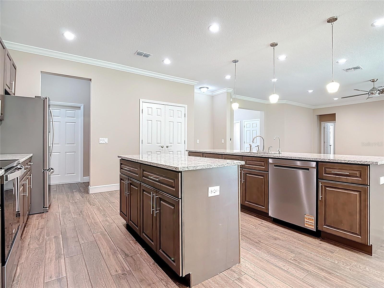 CAPE ORLANDO ESTATES - Residential