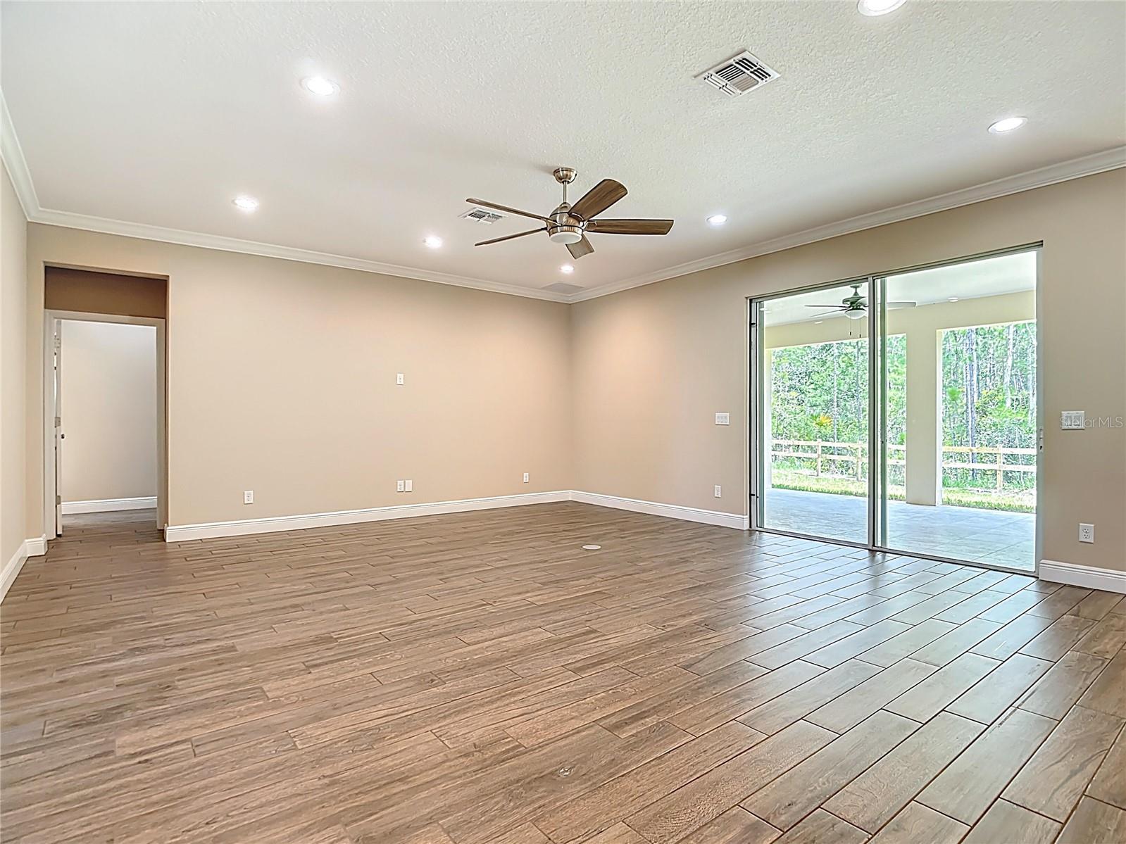 CAPE ORLANDO ESTATES - Residential