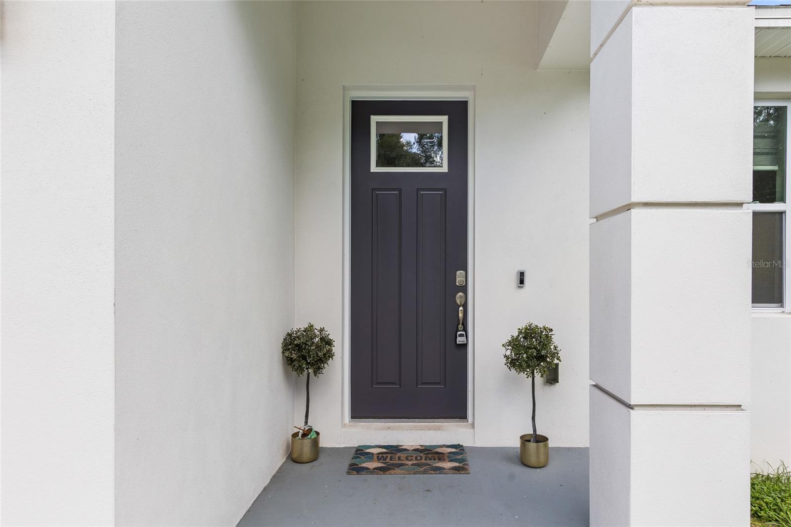 MIRROR CREST - Residential