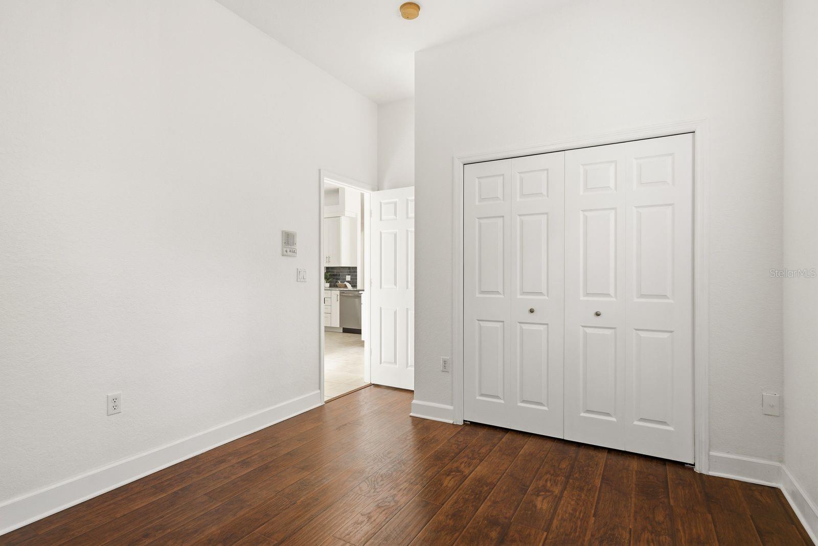 CARLTON RIDGE - Residential