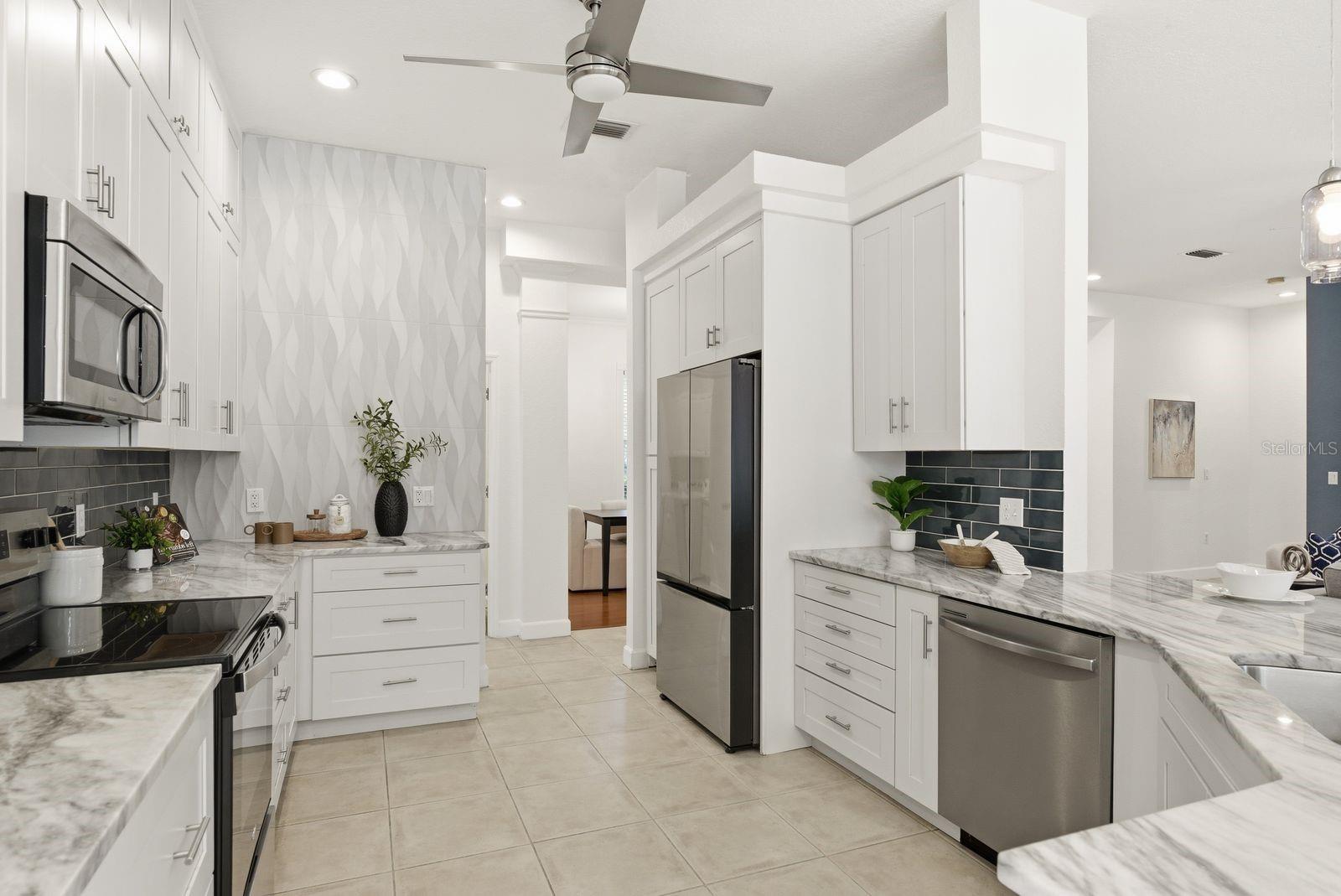 CARLTON RIDGE - Residential
