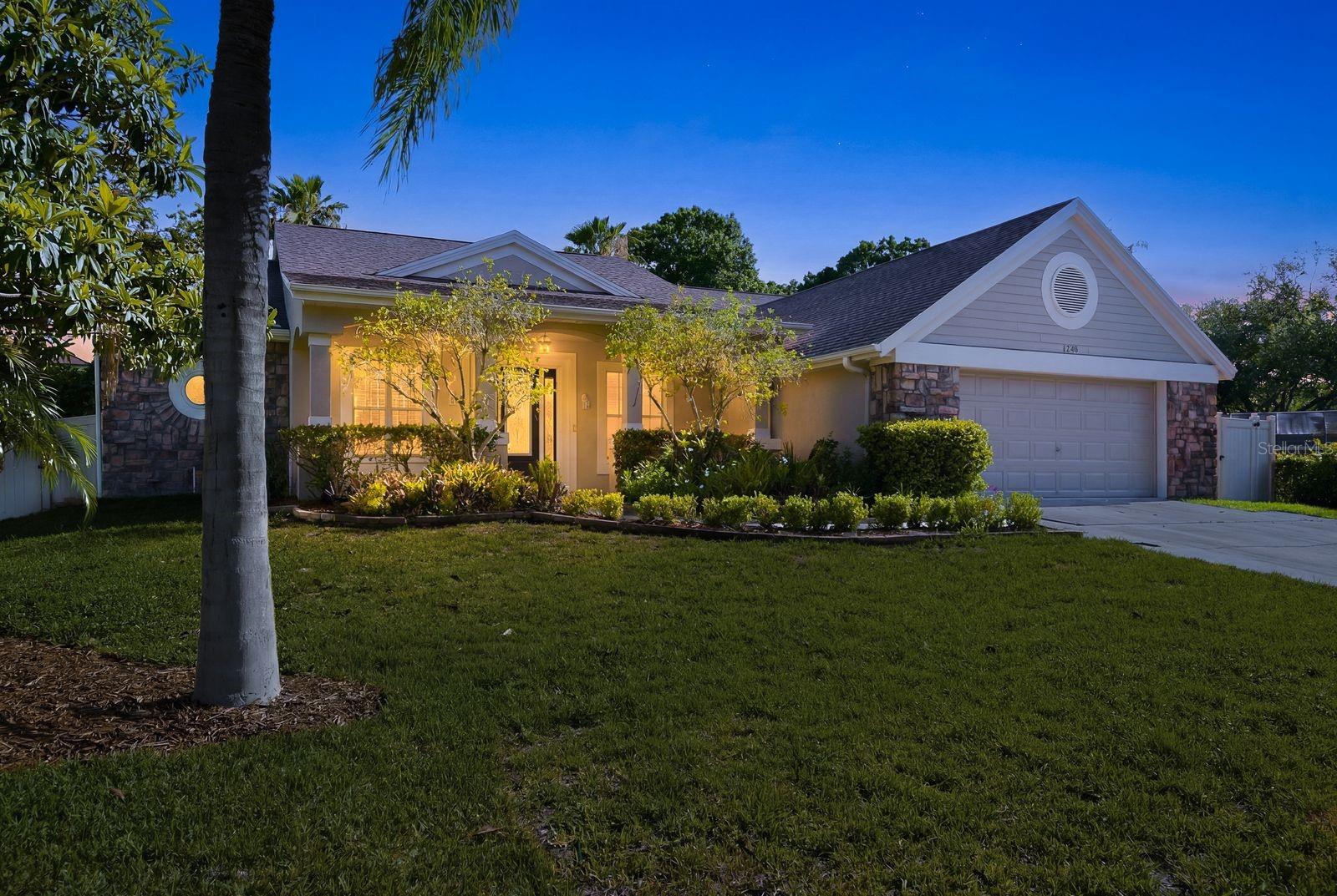 CARLTON RIDGE - Residential