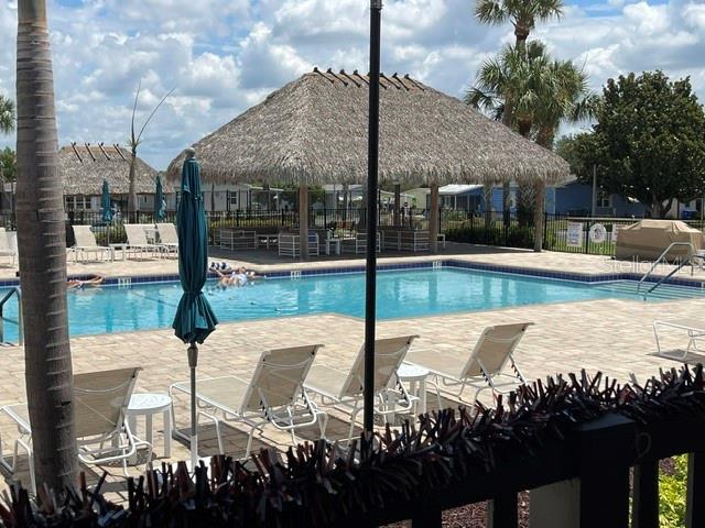 FOXWOOD LAKE ESTATES PH 01 - Residential