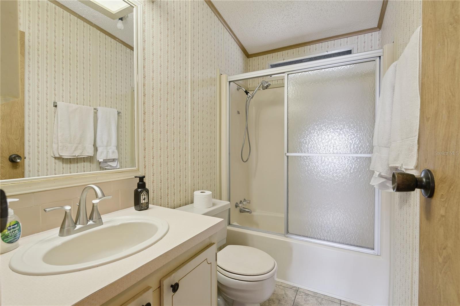 FOXWOOD LAKE ESTATES PH 01 - Residential