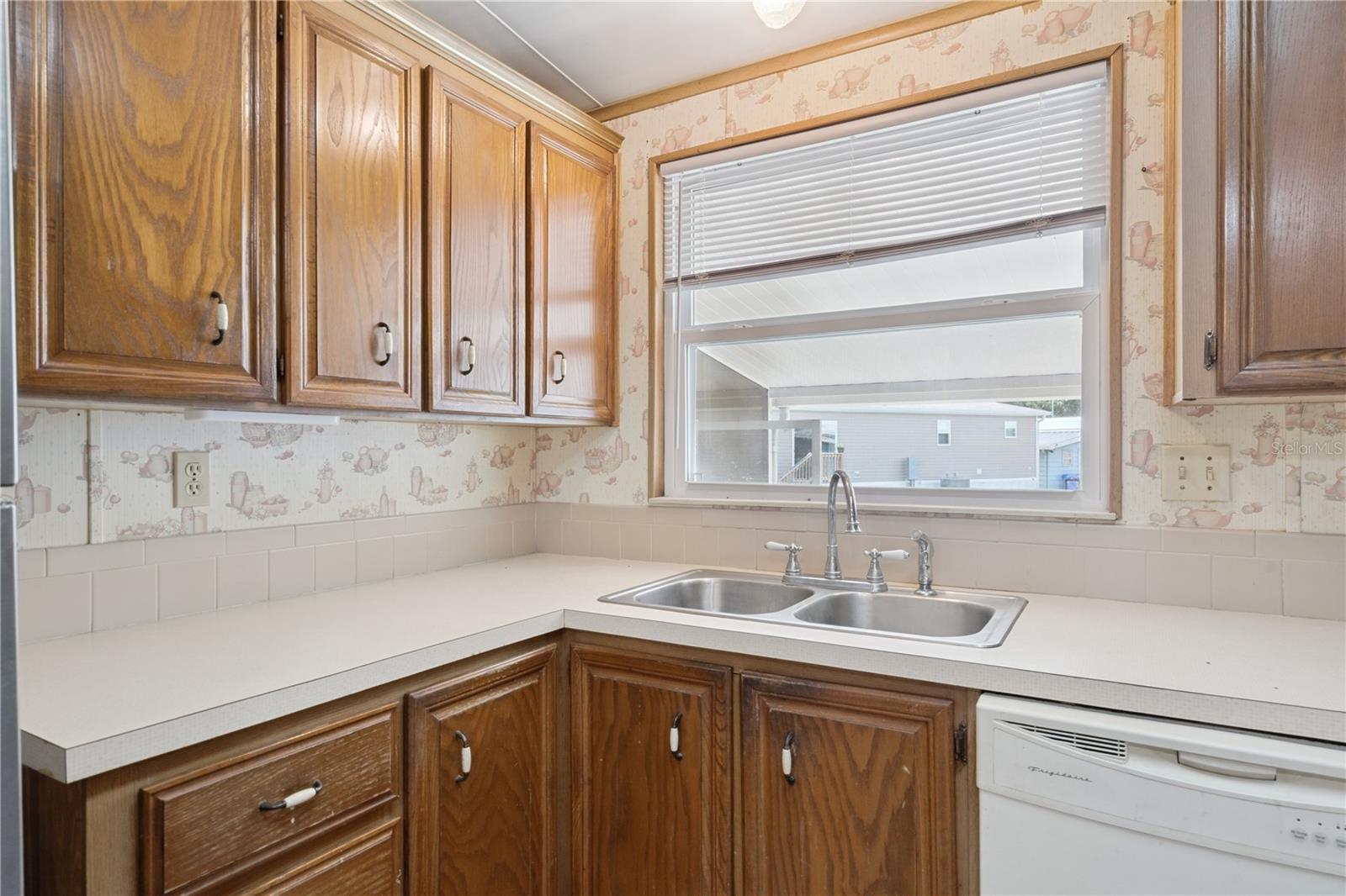 FOXWOOD LAKE ESTATES PH 01 - Residential