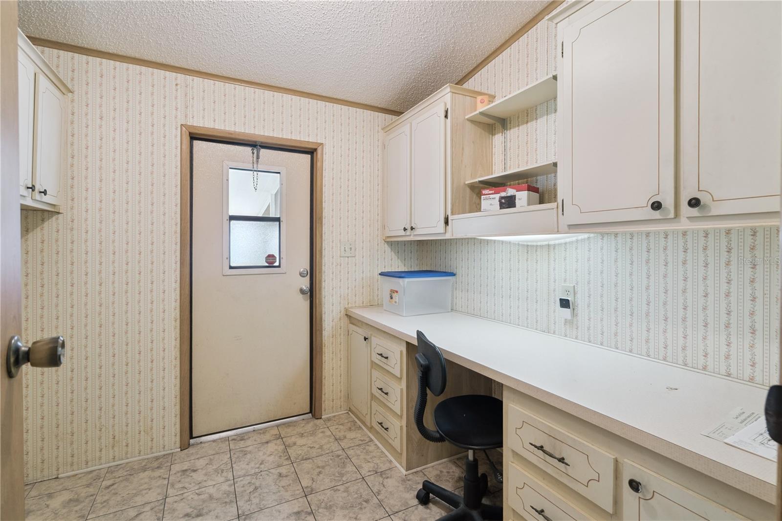 FOXWOOD LAKE ESTATES PH 01 - Residential