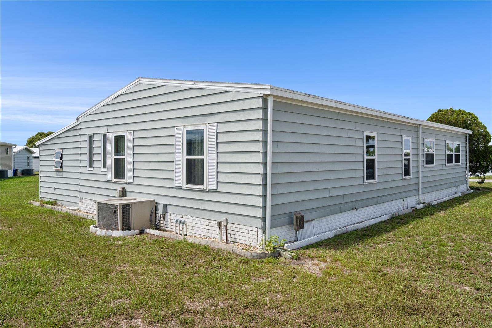 FOXWOOD LAKE ESTATES PH 01 - Residential