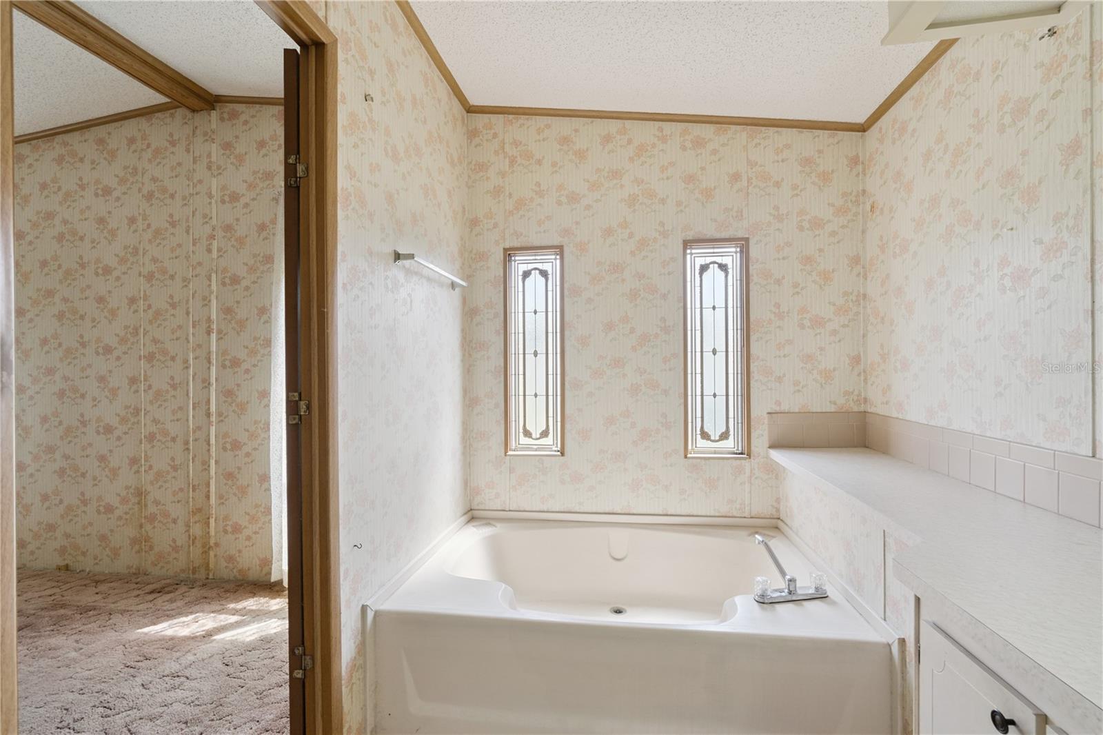 FOXWOOD LAKE ESTATES PH 01 - Residential