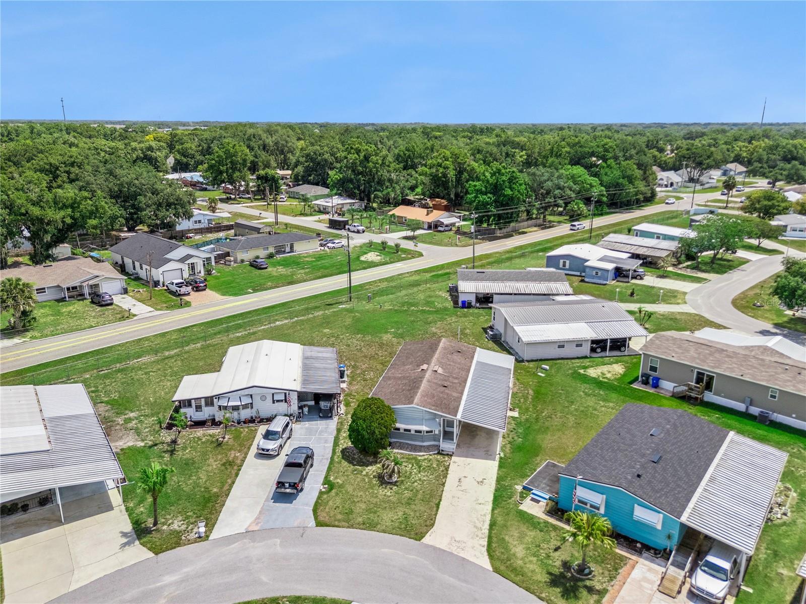 FOXWOOD LAKE ESTATES PH 01 - Residential