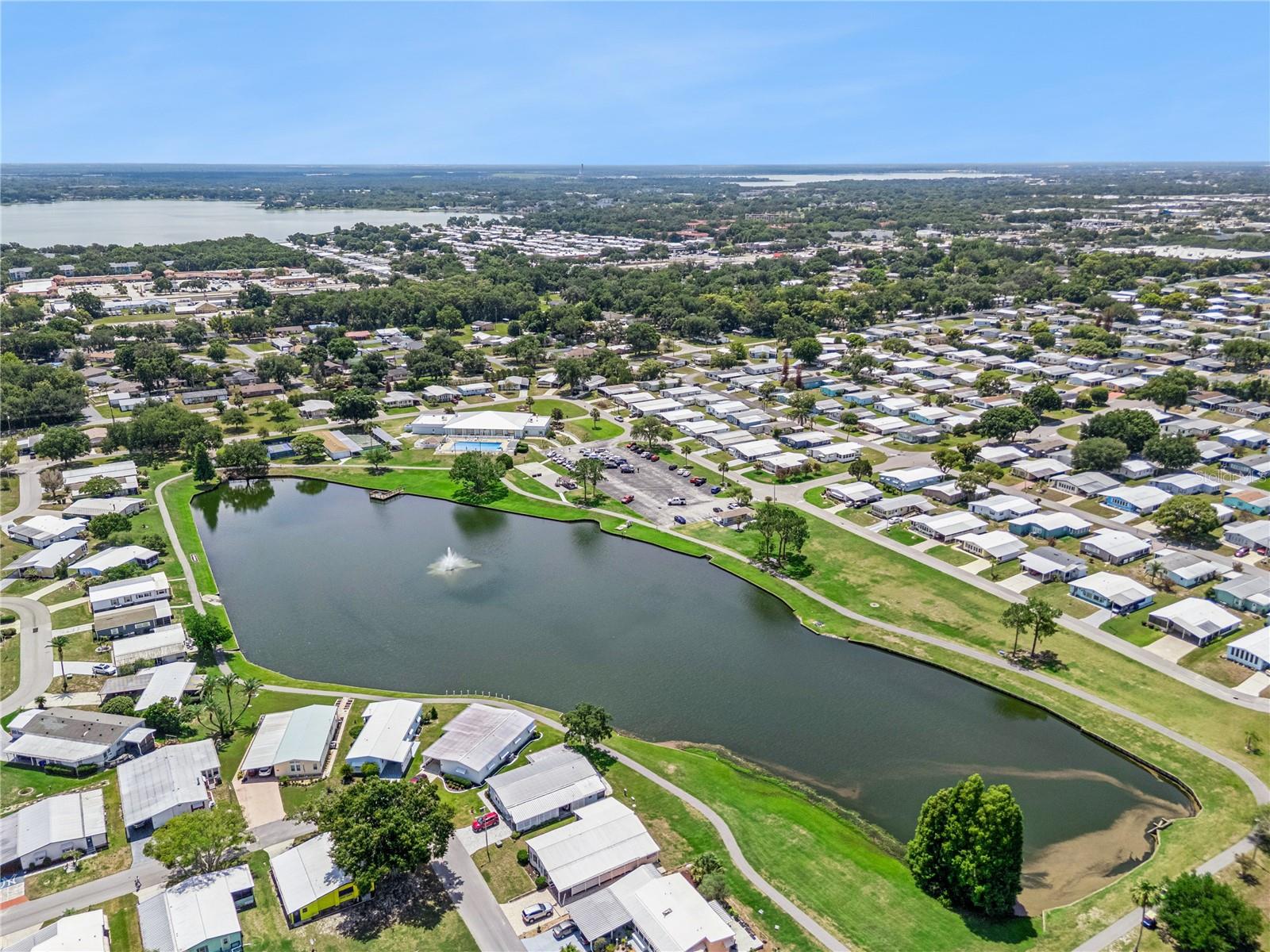 FOXWOOD LAKE ESTATES PH 01 - Residential