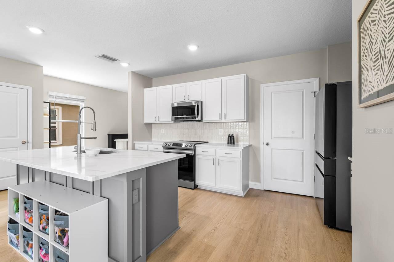 MIRADA PRCL 17-1 - Residential