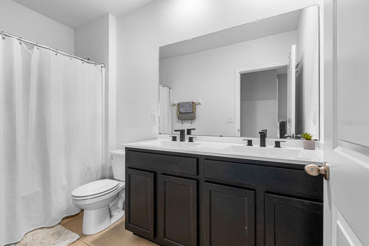 MIRADA PRCL 17-1 - Residential