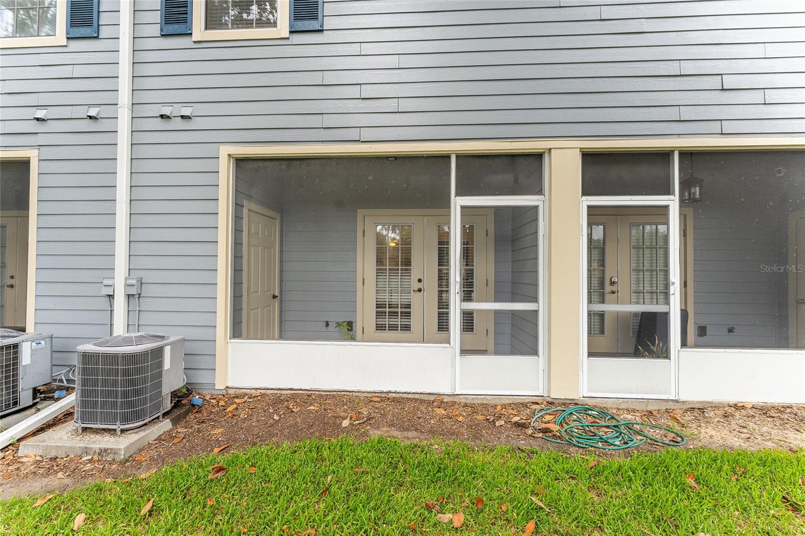 CHASE HOLLOW CONDO - Residential