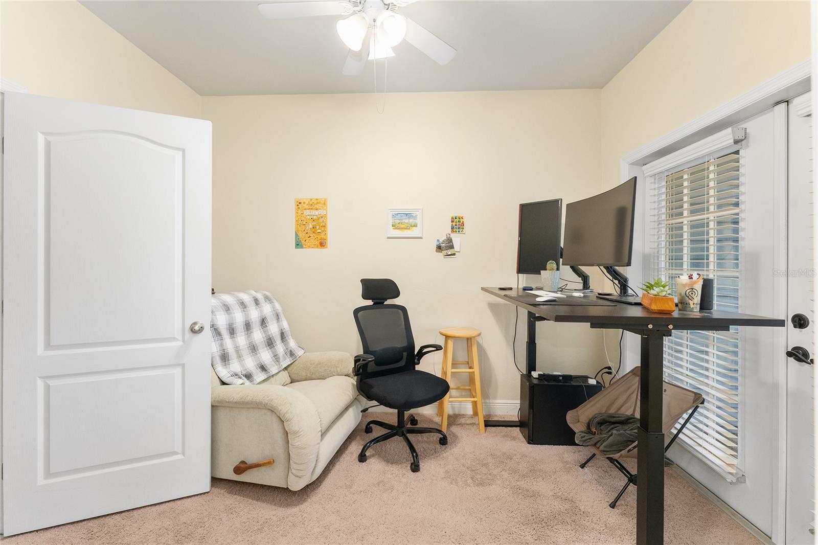 CHASE HOLLOW CONDO - Residential