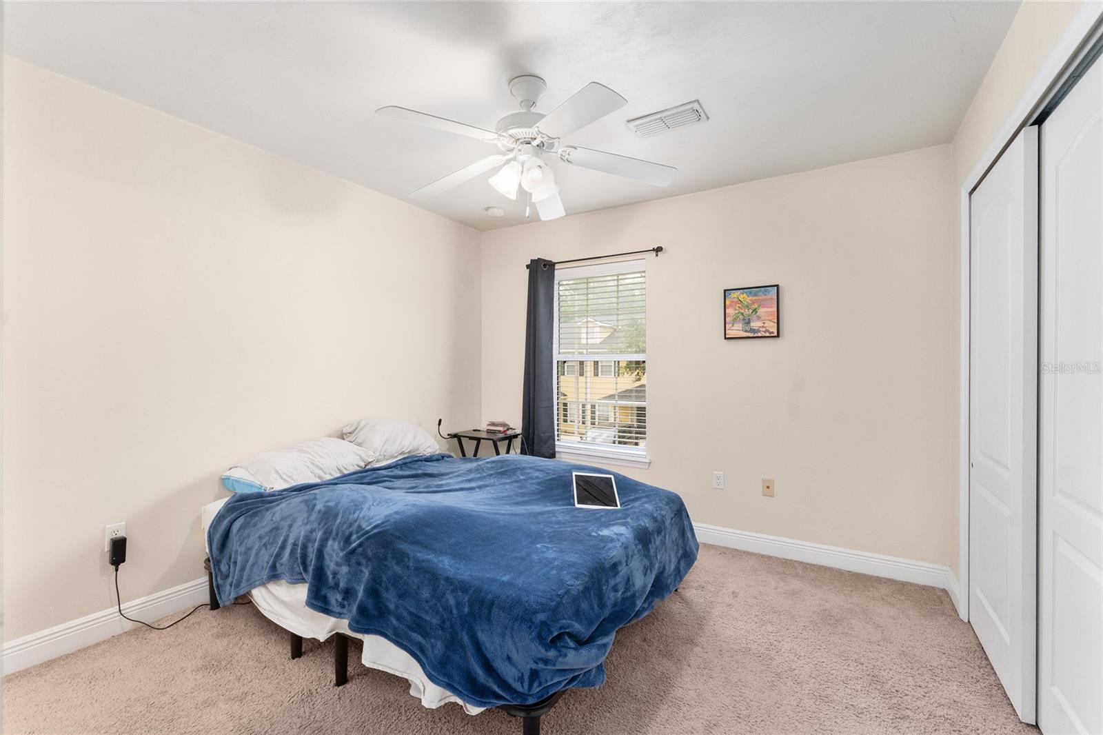 CHASE HOLLOW CONDO - Residential