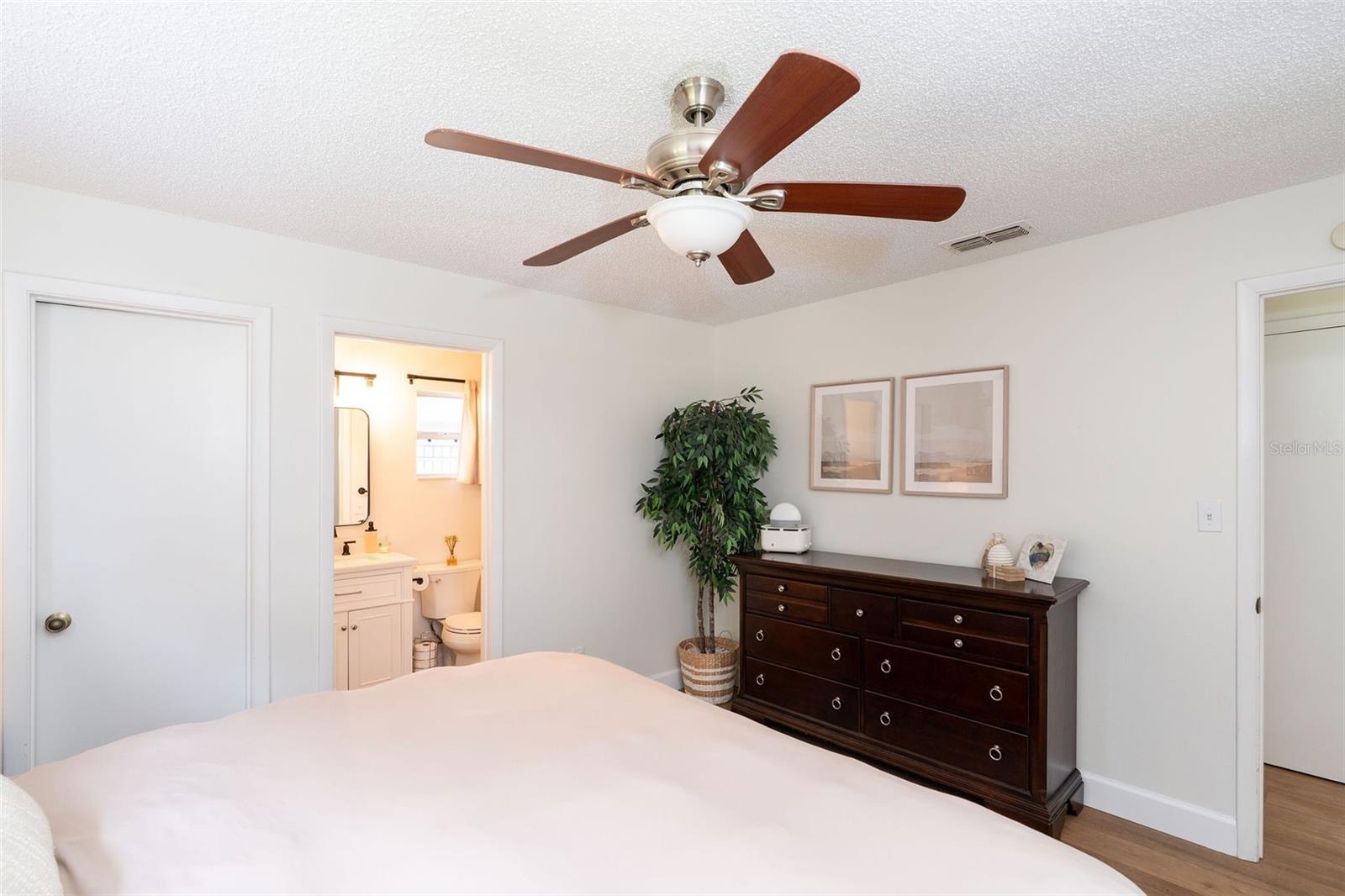 ARBOR RIDGE NORTH - Residential