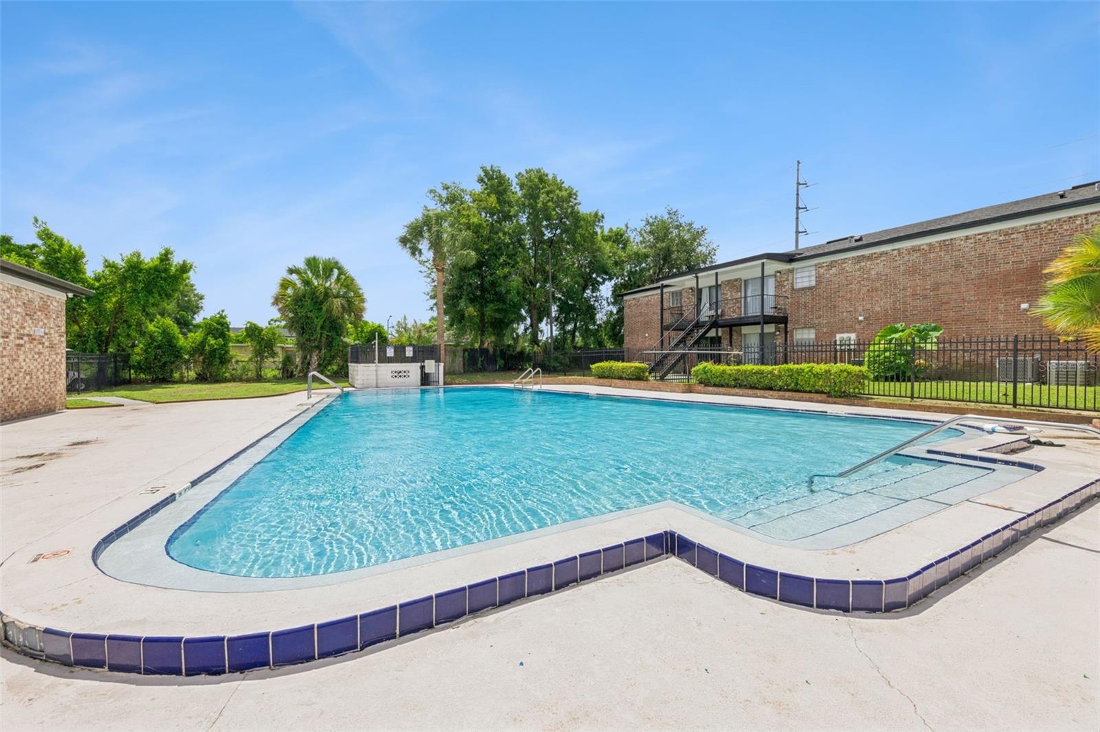 GROVE PARK CONDO - Residential