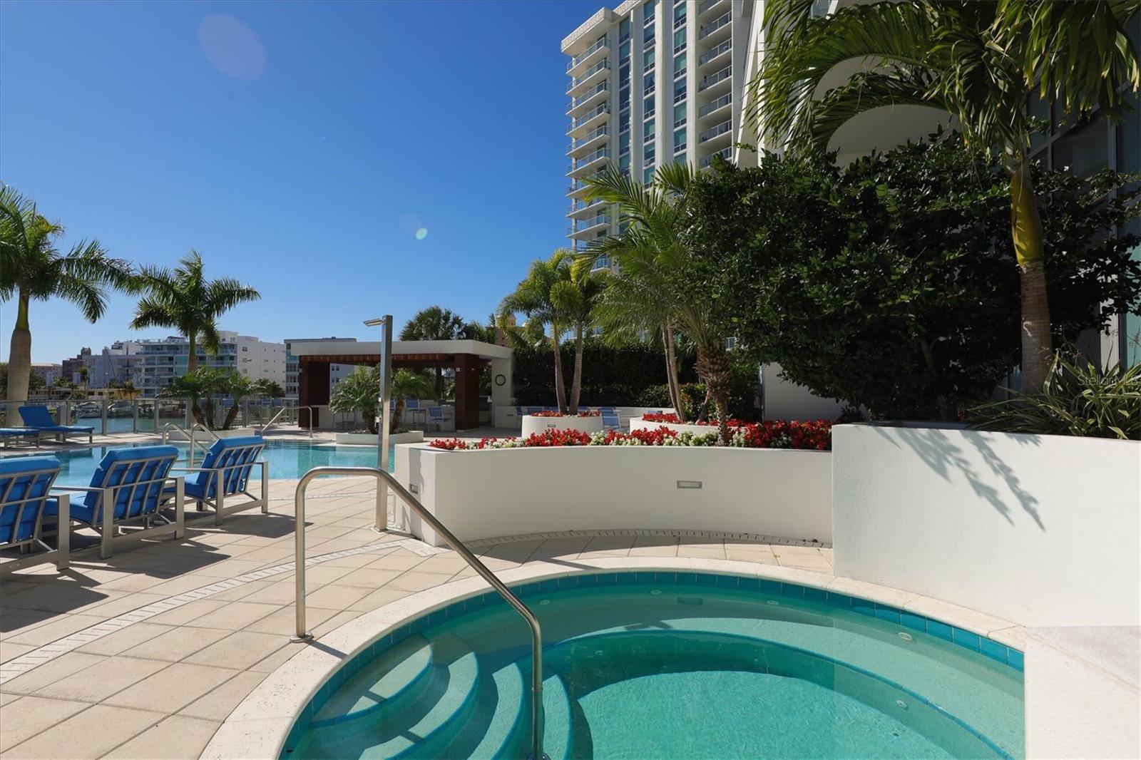 VUE SARASOTA BAY - Residential