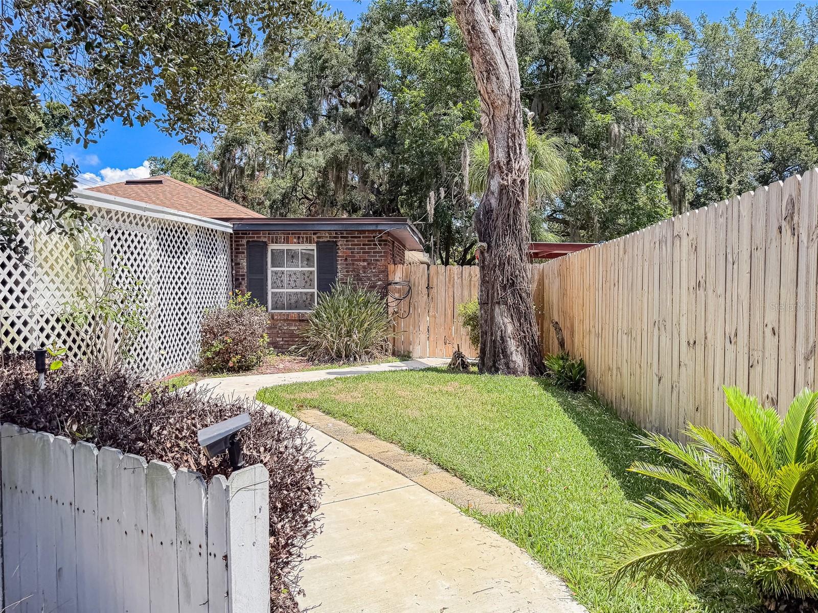 LAKE ALFRED - Residential