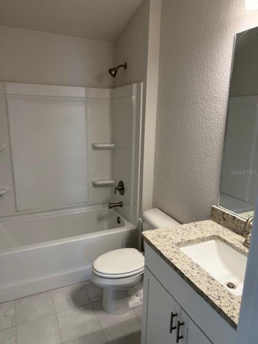 WEST OAK - Residential