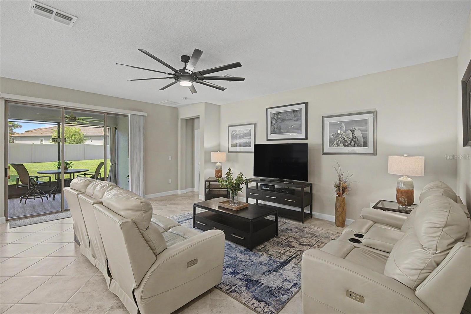 MIRADA ACTIVE ADULT - Residential