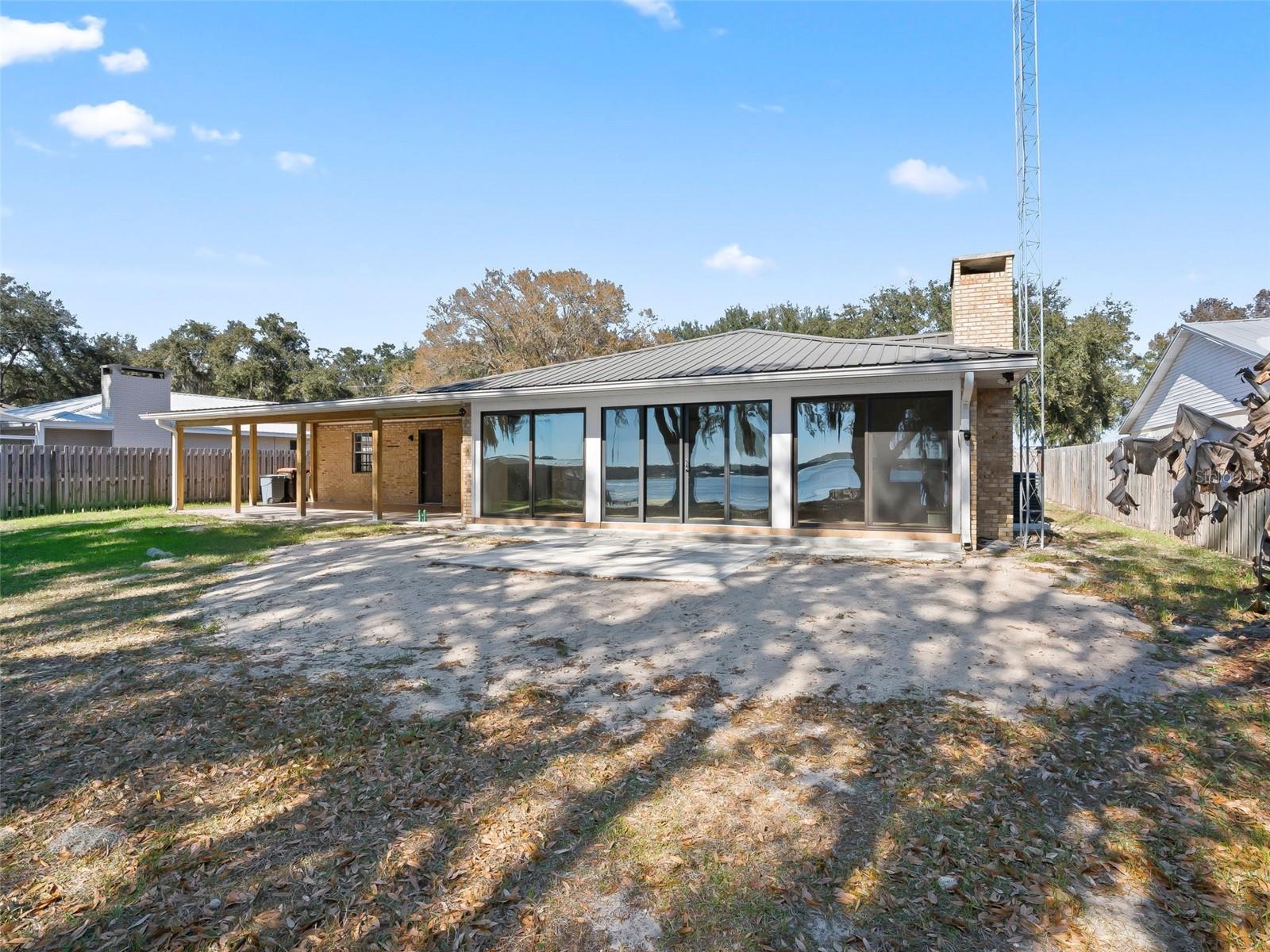 JOHNSON WALLACE E JR - Residential