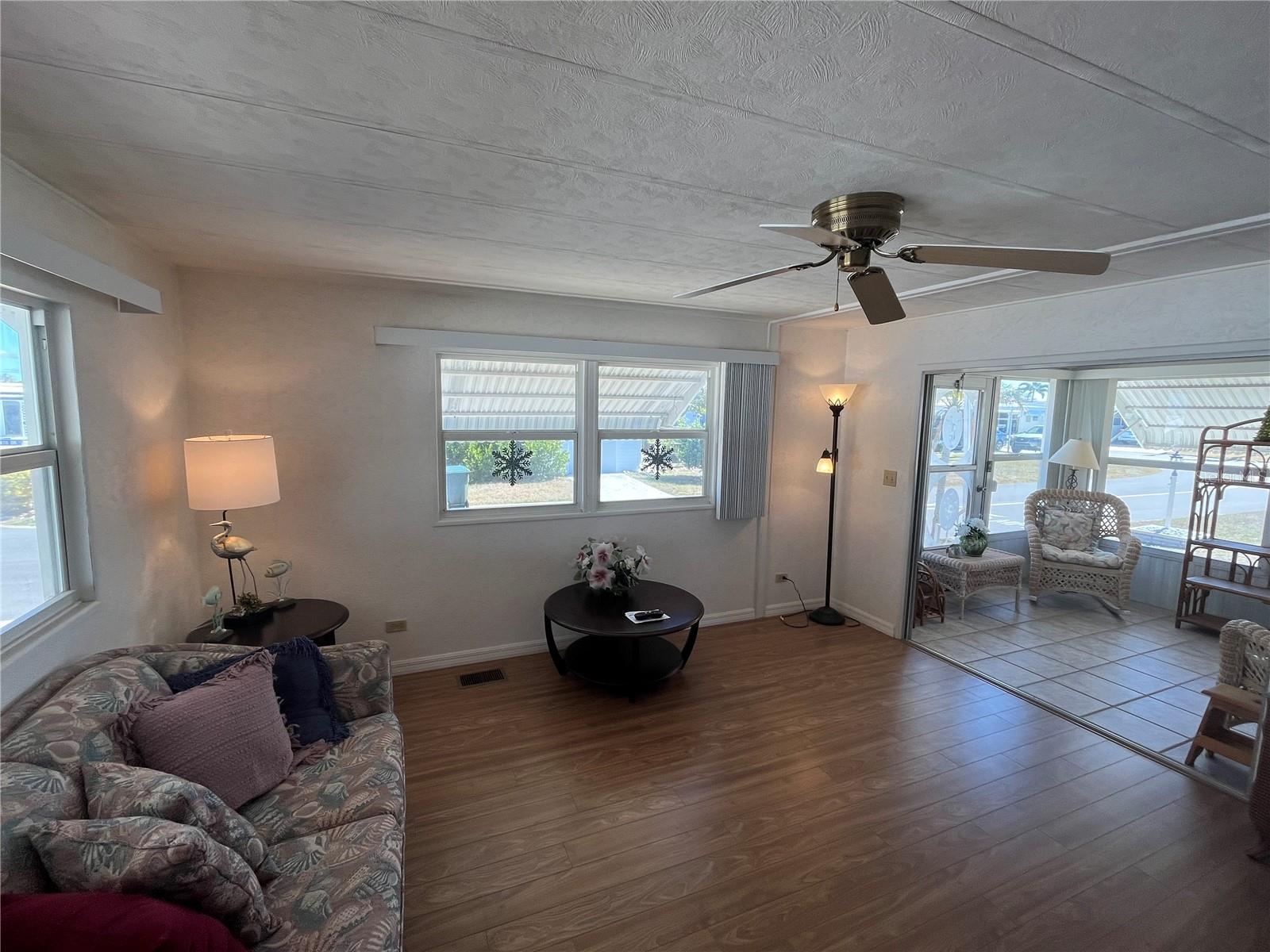 VENICE ISLE - Residential