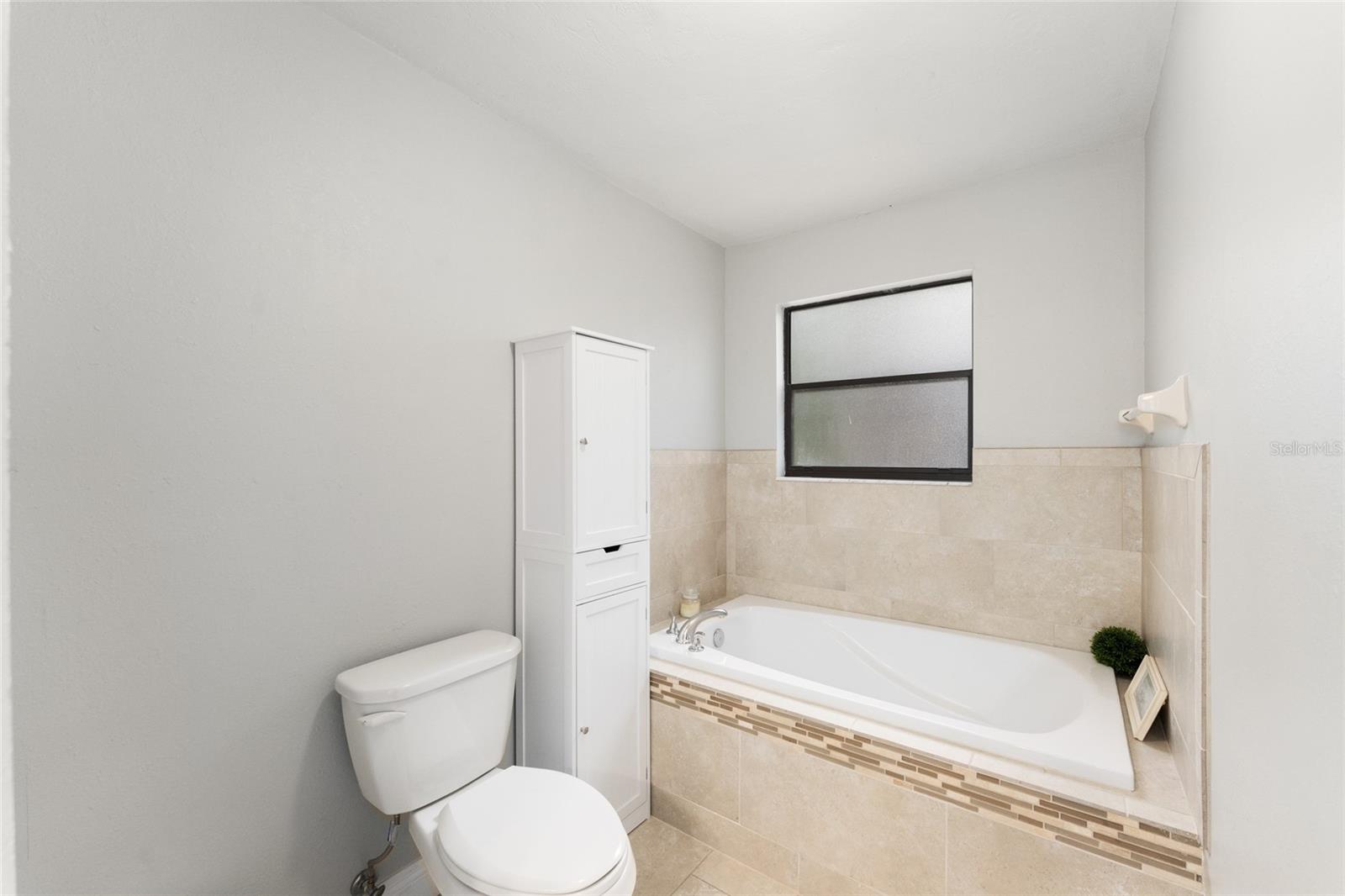 HAILE PLANTATION UNIT 10 PH II - Residential